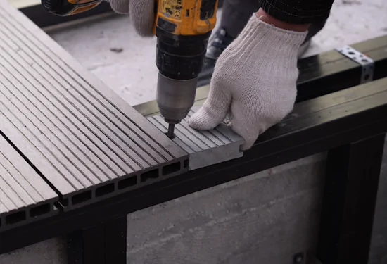 Рекомендации по установке террасной доски из ДПК на бетонное основание